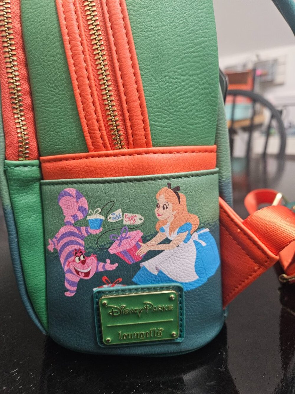 Loungefly Disney 2023 Christmas glow in the dark mini backpack NWT - Picture 3 of 8